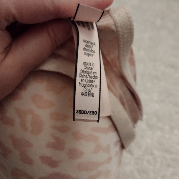 Victoria's Secret Animal Print Racerback Demi Bra 36DD NWOT - Picture 4 of 4